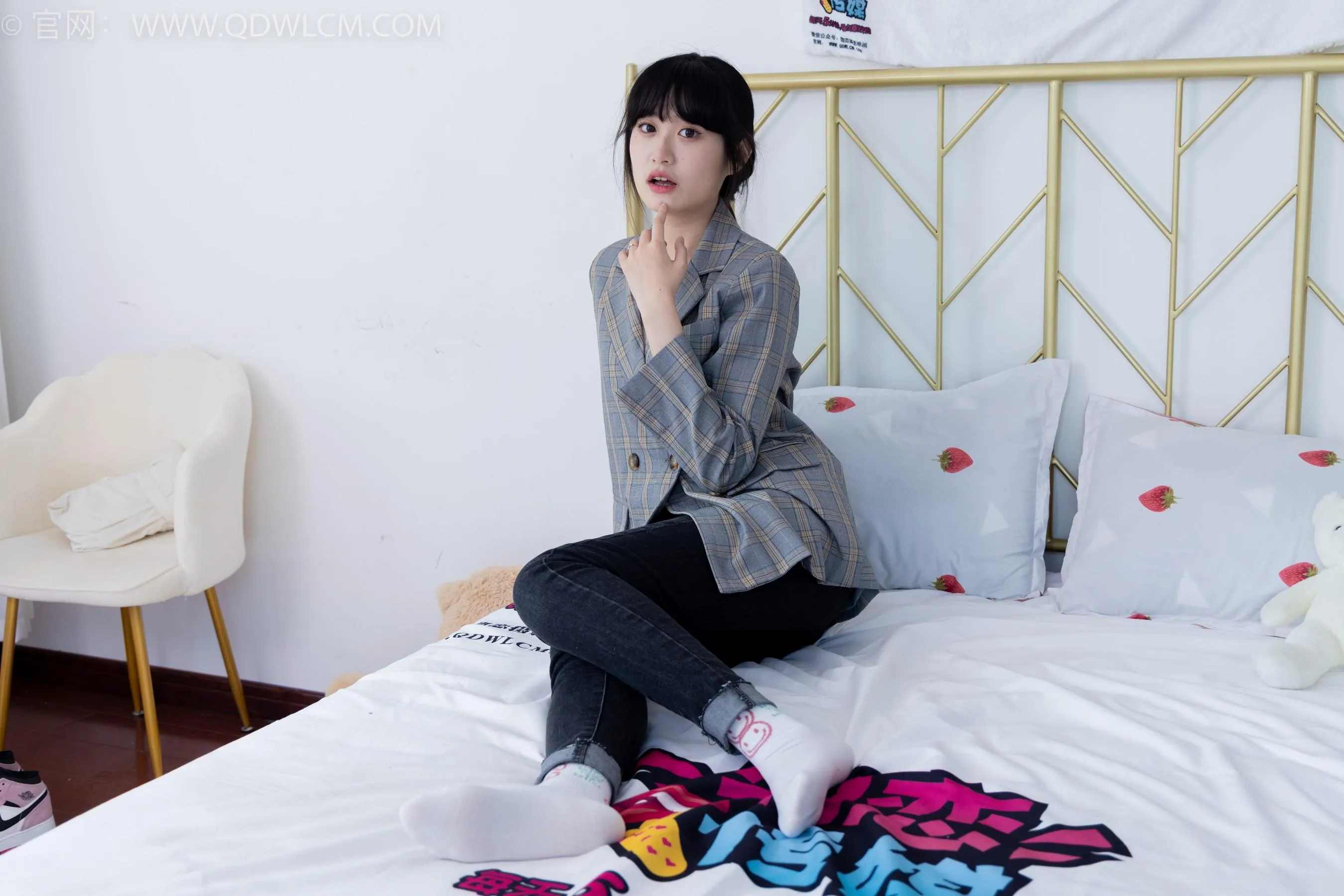 物恋传媒 NO.1557 小敏-黄油蛋挞 [172P]插图2